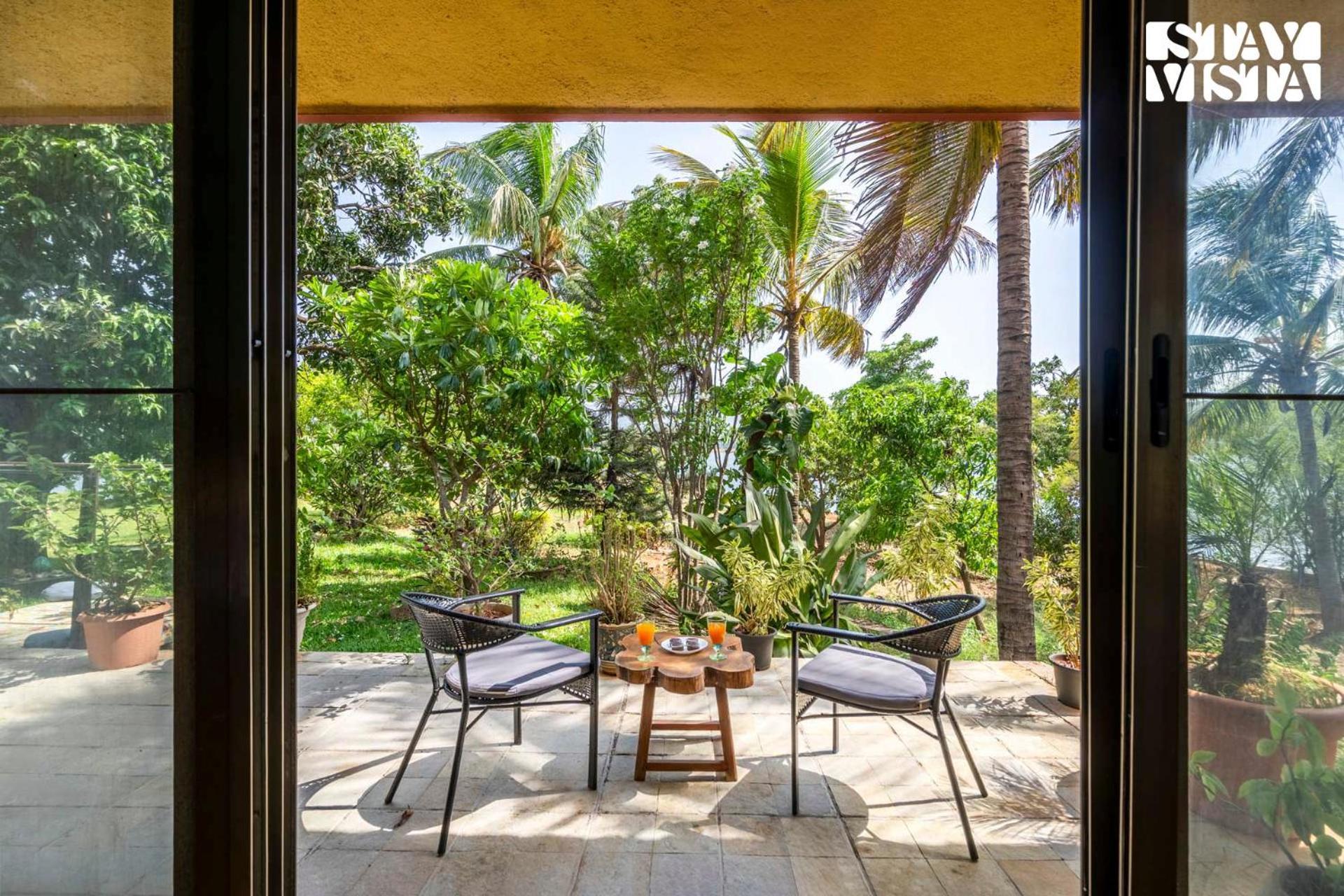 Stayvista At Three Shores With Lake View & Alfresco Dining Khamshet Exterior photo